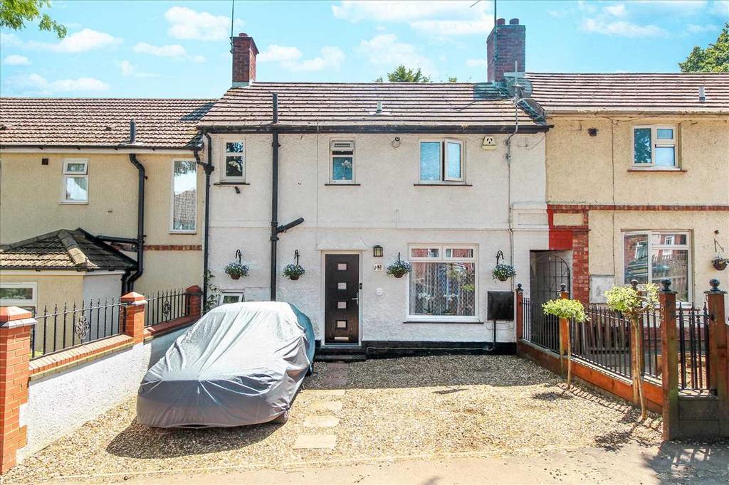 The Oval, Kettering 2 bed terraced house for sale £210,000