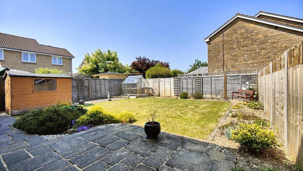 Sarum, Thornford, Dorset, DT9 4 bed detached house for sale £425,000