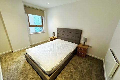 1 bedroom flat to rent, Gateway East, Marsh Lane, Leeds, LS9