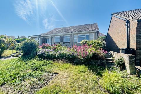 2 bedroom semi-detached bungalow to rent, Falmer Close, Eastbourne BN20