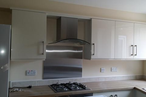 1 bedroom in a house share to rent - CASTELFORD, WF10