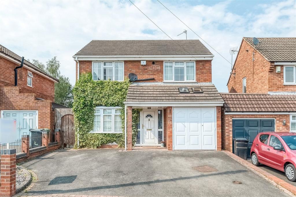 Water Street, Kingswiford, DY6 7QD 4 bed detached house for sale £375,000
