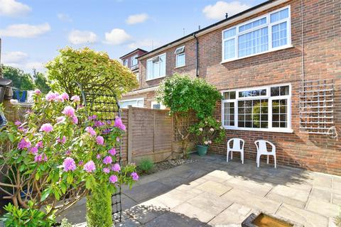 3 bedroom end of terrace house for sale, Pattens Lane, Chatham, Kent