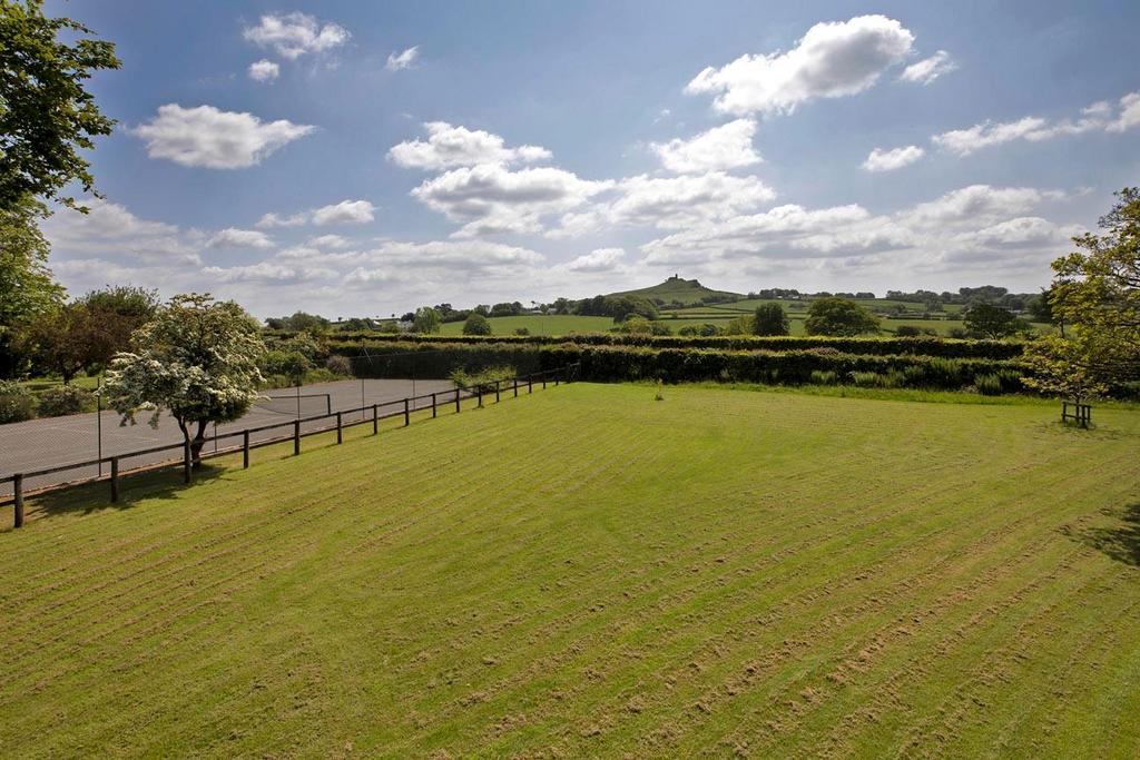 Brentor, Tavistock, Devon, PL19 5 bed detached house for sale £1,000,000