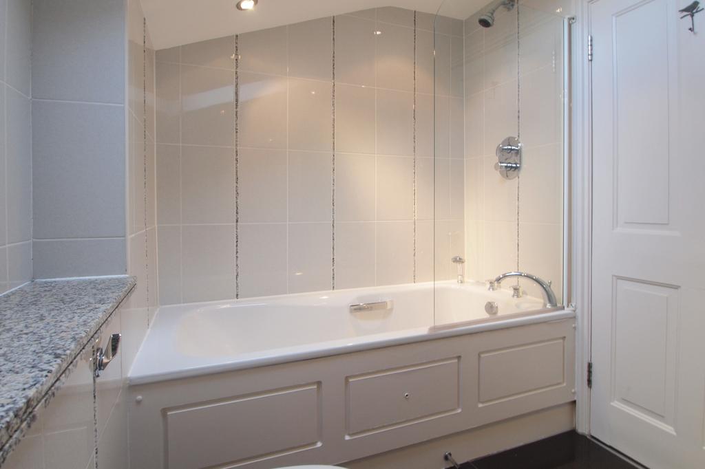 Bedroom 4 En Suite