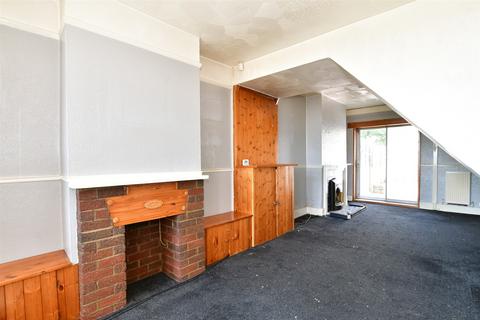 3 Church Path, Northfleet, Gravesend, DA11 9ET