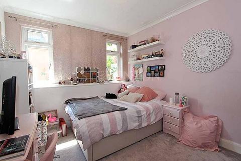 78 Bridgnorth Road, Wolverhampton, WV6 8AG