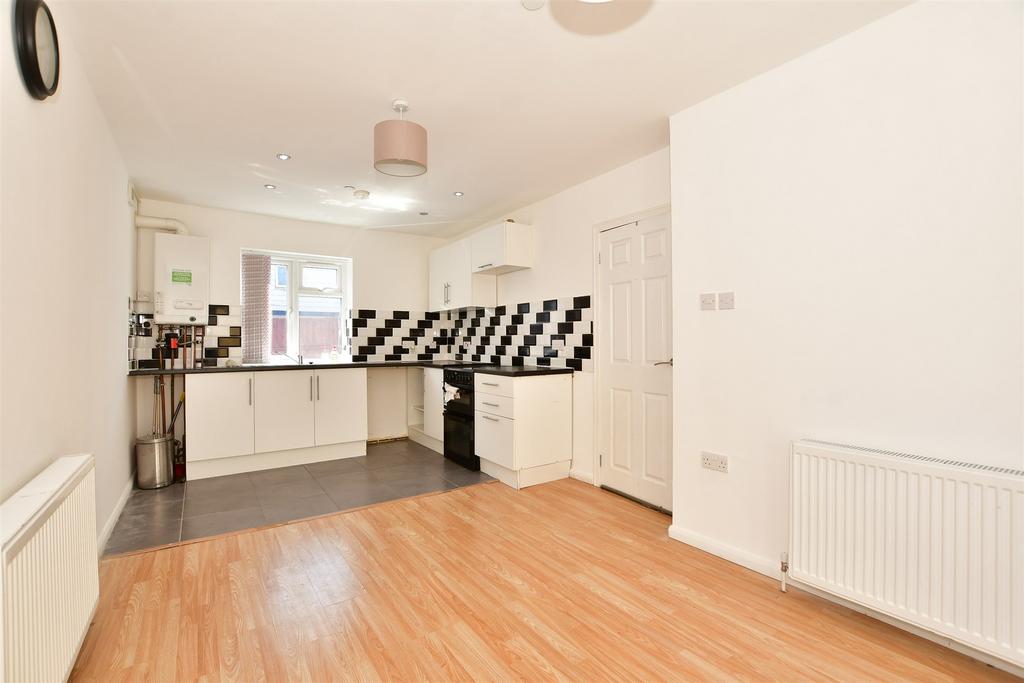 Kitchen/Lounge