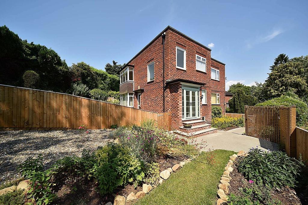 Holford Crescent, Knutsford 2 bed apartment to rent £1,495 pcm (£345 pw)