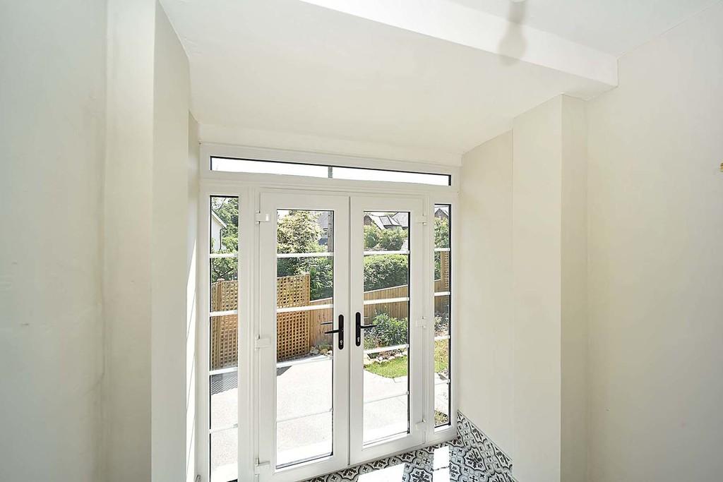 Holford Crescent, Knutsford 2 bed apartment to rent £1,495 pcm (£345 pw)