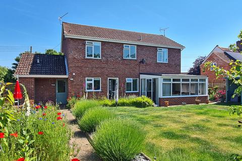 4 bedroom detached house for sale, The Green, Thorpe Market