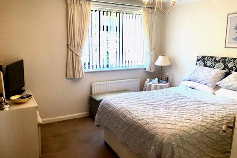 3 Aldeburgh Close, Walsall, WS3 3TU