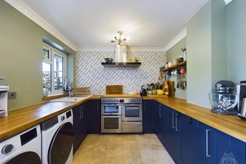 5 Foyle Drive, South Ockendon, RM15 5LX