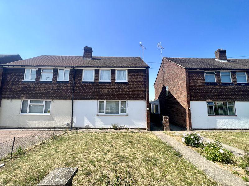 Macaulay Road, Luton 3 bed semidetached house £322,500