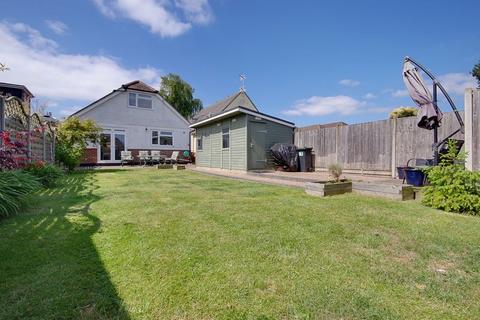 5 bedroom detached bungalow for sale - Townsville Road, Moordown, BH9