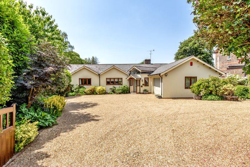 Bowes Hill, Rowlands Castle 3 bed detached bungalow for sale £1,350,000