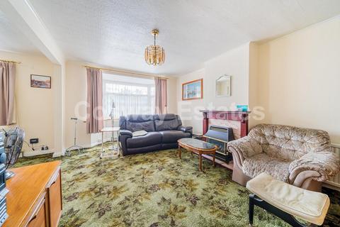 22 Pursley Road, London, NW7 2BT