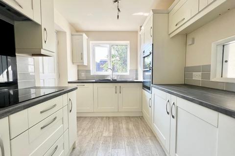 2 Cedar Way, Chapeltown, Sheffield, S35 1PP