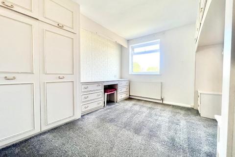 2 Cedar Way, Chapeltown, Sheffield, S35 1PP