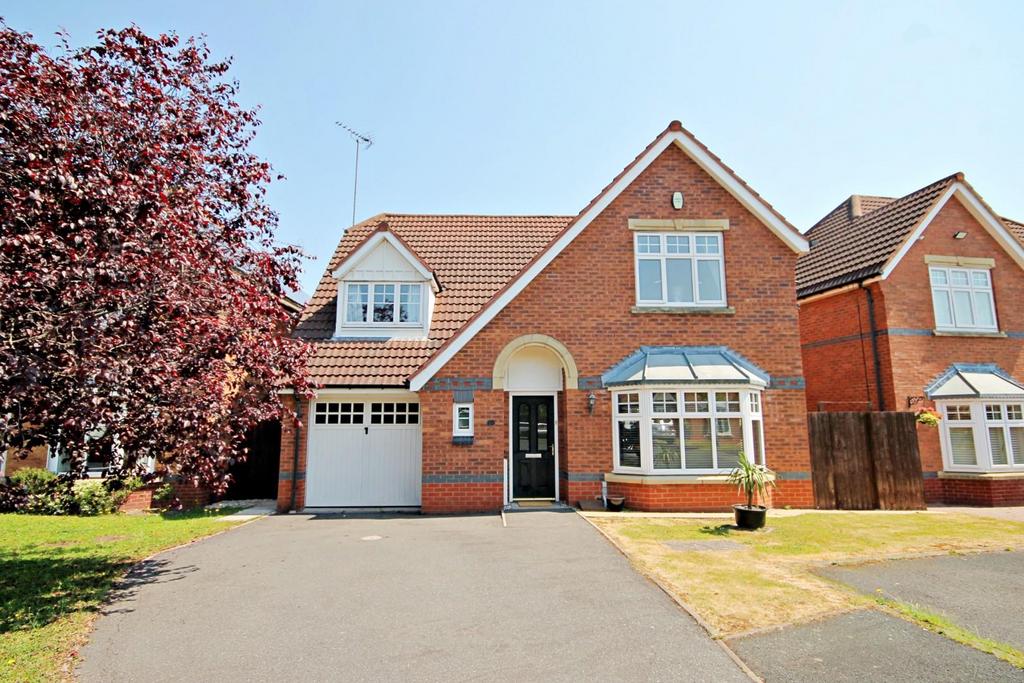 Haydock Close, Dosthill, Tamworth 4 bed detached house for sale £425,000