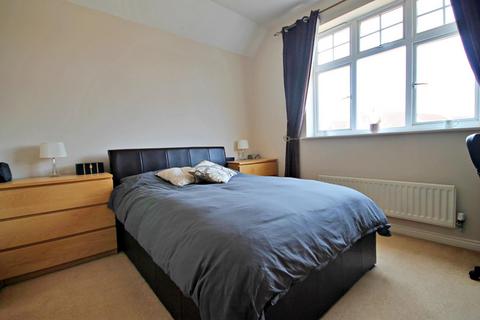 14 Haydock Close, Dosthill, Tamworth, B77 1QR