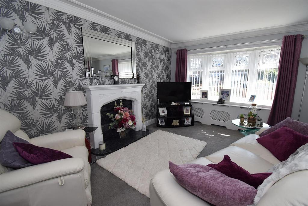 Heaton Gardens, South Shields 3 bed semidetached house for sale £122,500