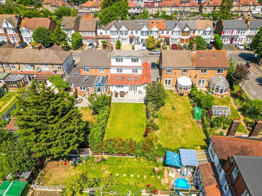 82 Higham Station Avenue-5.jpg