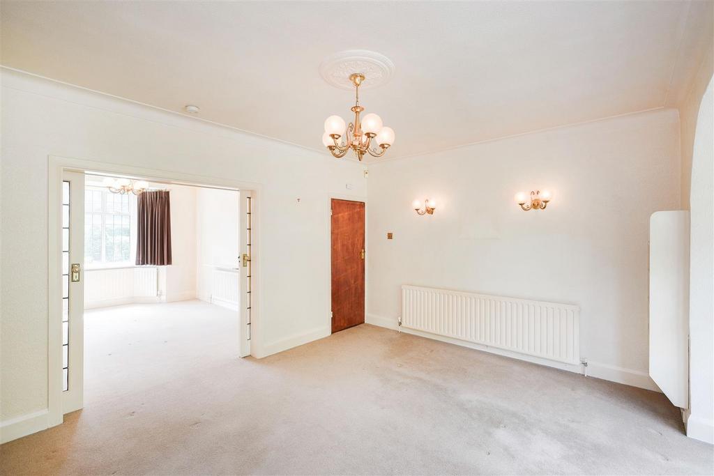 9, Forest Way-8.jpg