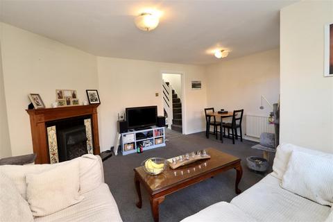 8 Church Close, Market Weighton, York, YO43 3BD