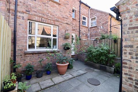 8 Church Close, Market Weighton, York, YO43 3BD