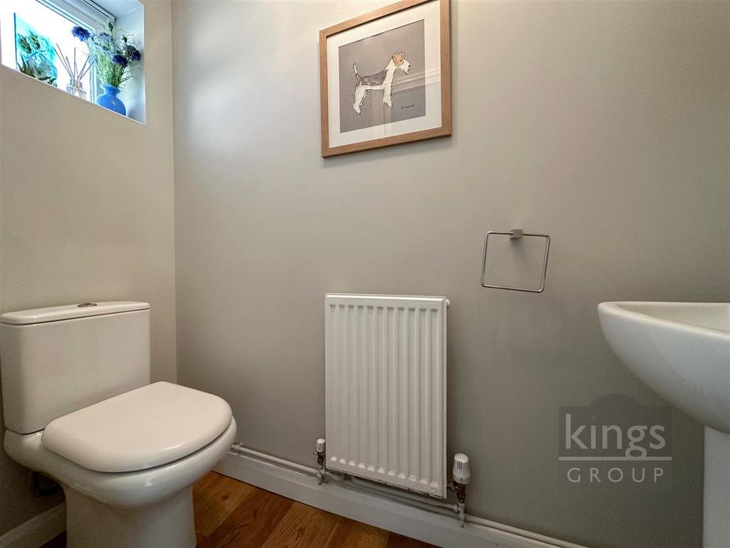 Downstairs toilet.jpg