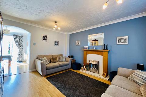 13 Corner Field, Kingsnorth, Ashford, TN23 3NH