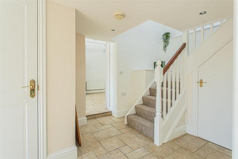 3 bedroom terraced house for sale - Porters Mead, Corsham