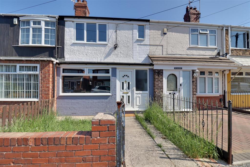 Louis Drive, Hull 1 bed terraced house for sale £120,000