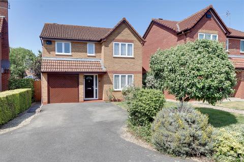 6 Daffodil Close, Abbeymead, Gloucester, GL4 4AF