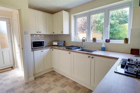 6 Daffodil Close, Abbeymead, Gloucester, GL4 4AF