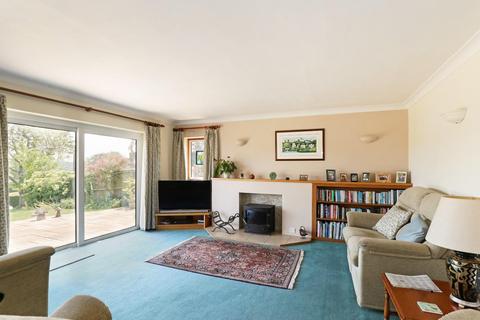 Casa Mia Beacon Close, Painswick, Stroud, GL6 6UF
