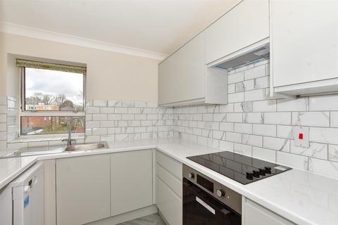 2 bedroom flat for sale, Palmerston Road, Buckhurst Hill, Essex