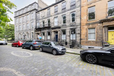 3a Royal Crescent, Edinburgh, EH3 6PZ