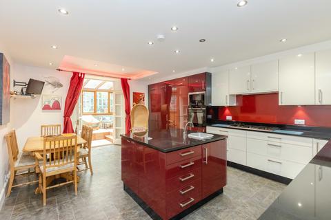 3a Royal Crescent, Edinburgh, EH3 6PZ