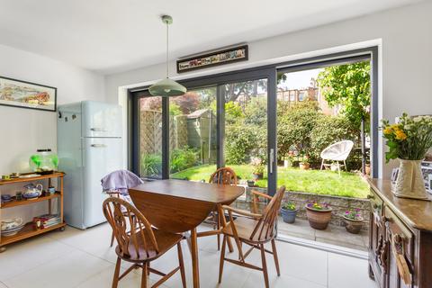 8 Darnell Road, Edinburgh, EH5 3PL