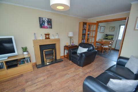 16 Addison Grove, Thornliebank, Glasgow, G46 8ED