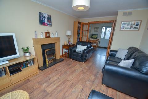 16 Addison Grove, Thornliebank, Glasgow, G46 8ED