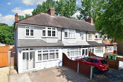69 Guy Road, Wallington, SM6 7LZ