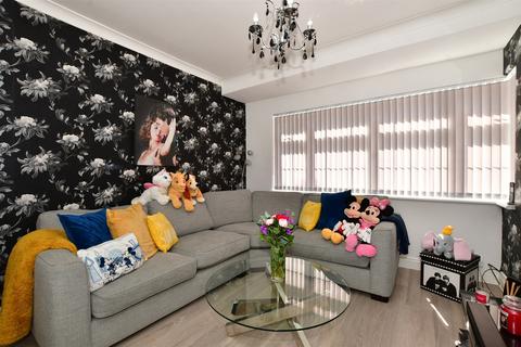 69 Guy Road, Wallington, SM6 7LZ