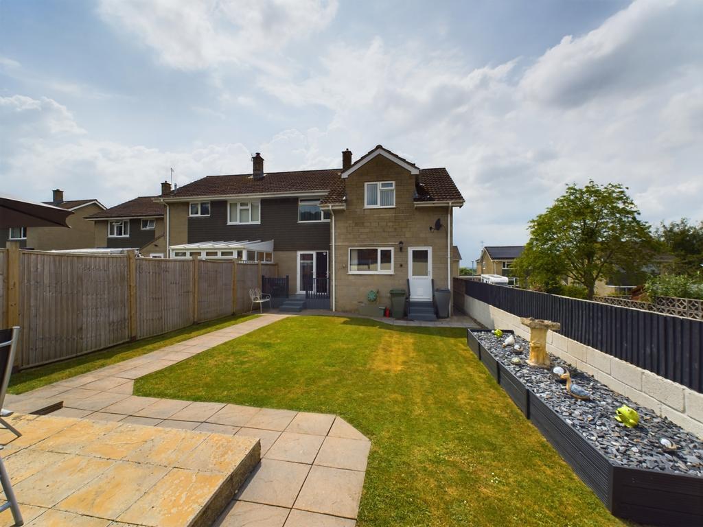 Hill Road, WottonUnderEdge, GL12 4 bed semidetached house for sale