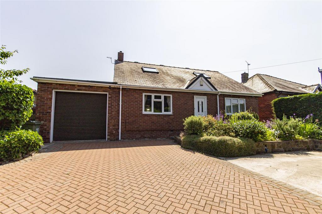 Manor Road, Brimington, Chesterfield 3 bed detached bungalow for sale