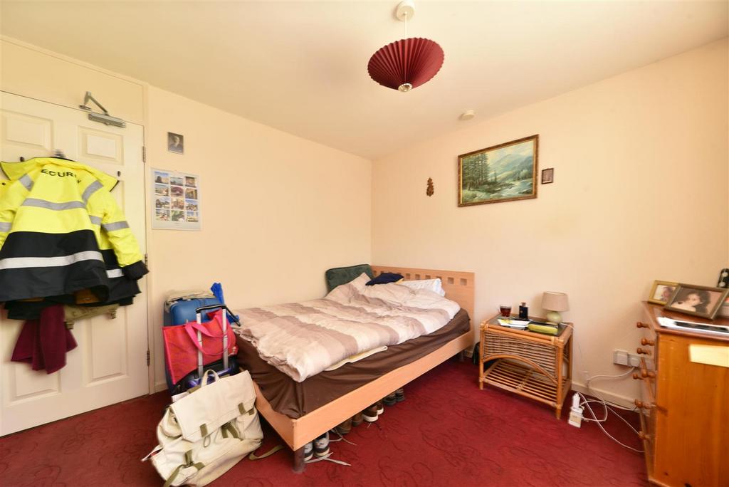 Ely Close, Stevenage 1 bed in a house share £500 pcm (£115 pw)