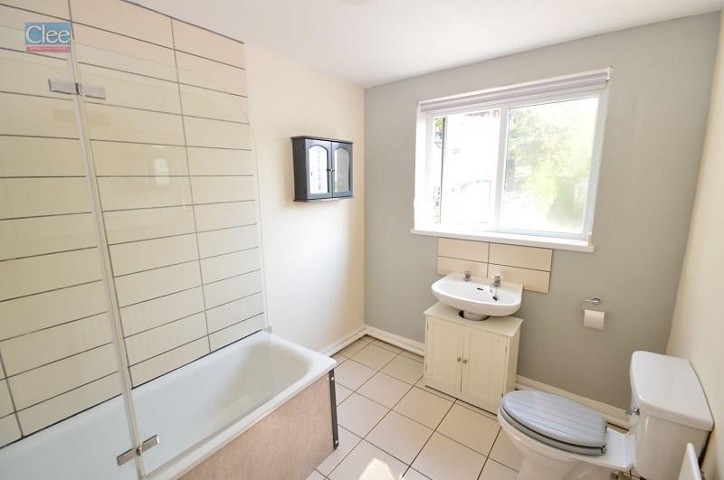 Main Bathroom