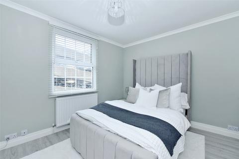 undefined, Russell Street, Windsor, Berkshire, SL4
